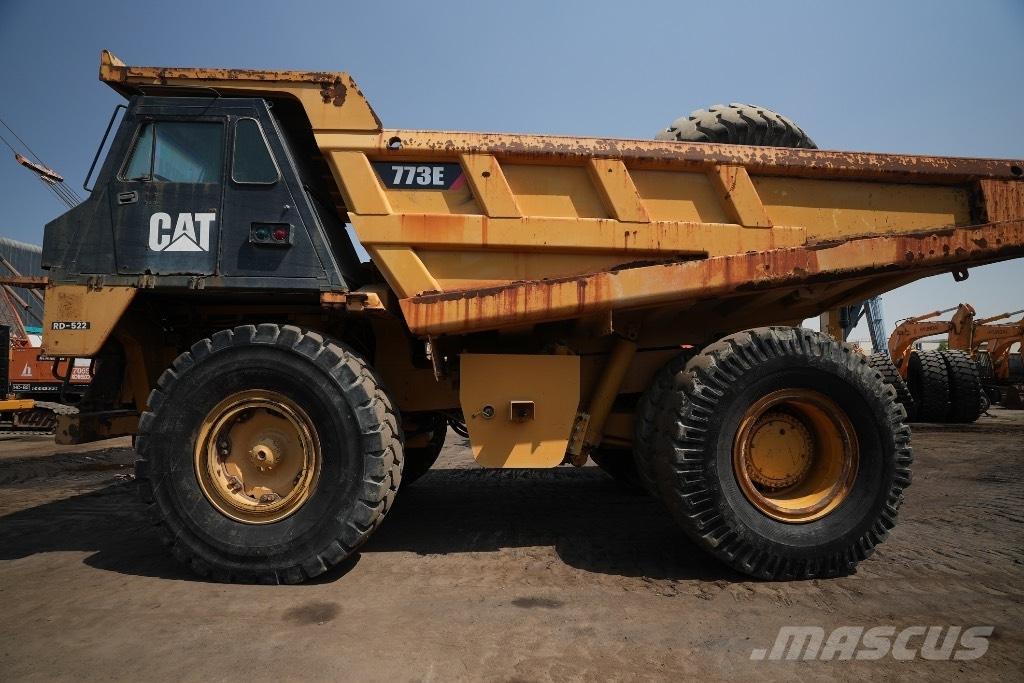 CAT 773 E Pevné dempry