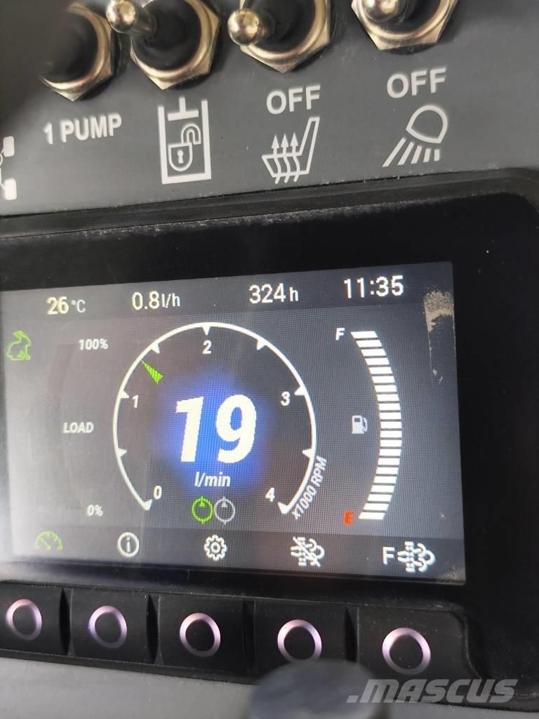 Avant 650 Viacúčelové nakladače