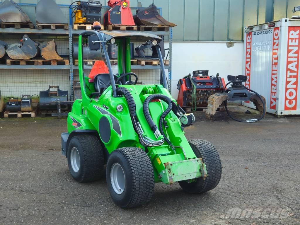 Avant 650i Viacúčelové nakladače