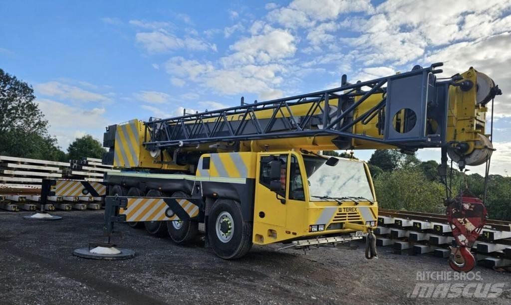 Terex AC140C Žeriavy pre ťažký terén