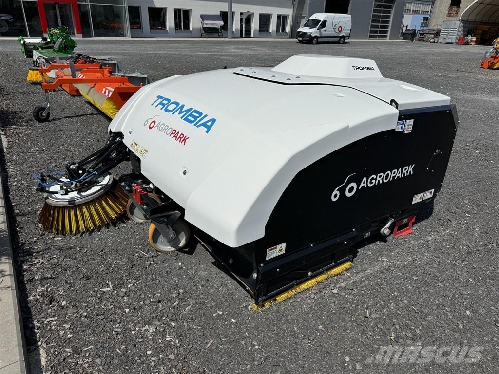  TROMBIA 220 Zametacie kefy
