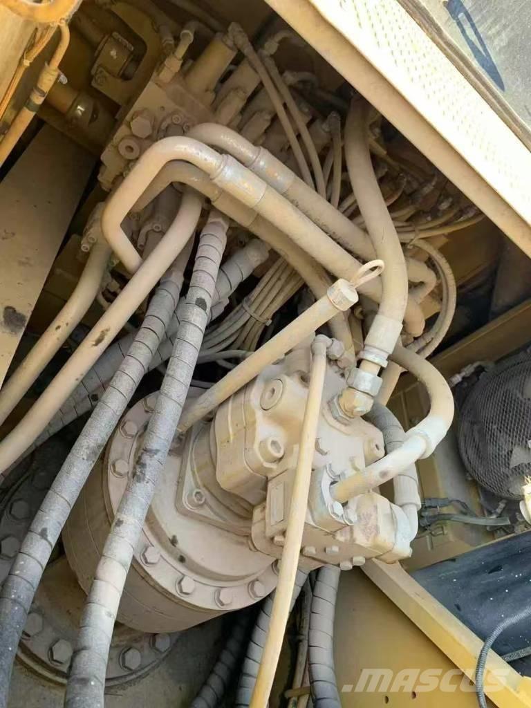 CAT 329 D Pásové rýpadlá