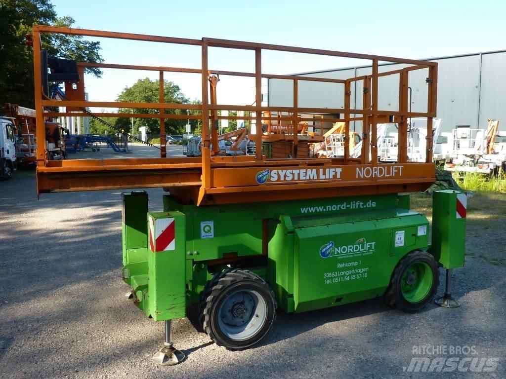 Genie GS 3268 RT Nožnicové zdvíhacie plošiny