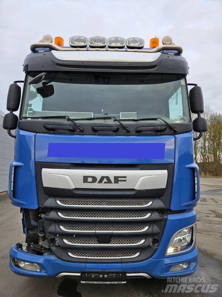 DAF XF 530 Unfall Ťahače