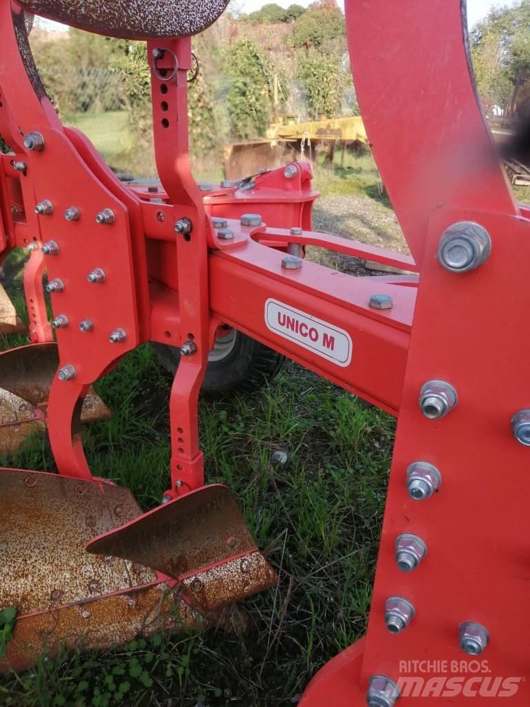 Maschio UNICO M 4+1 Dvojstranné pluhy
