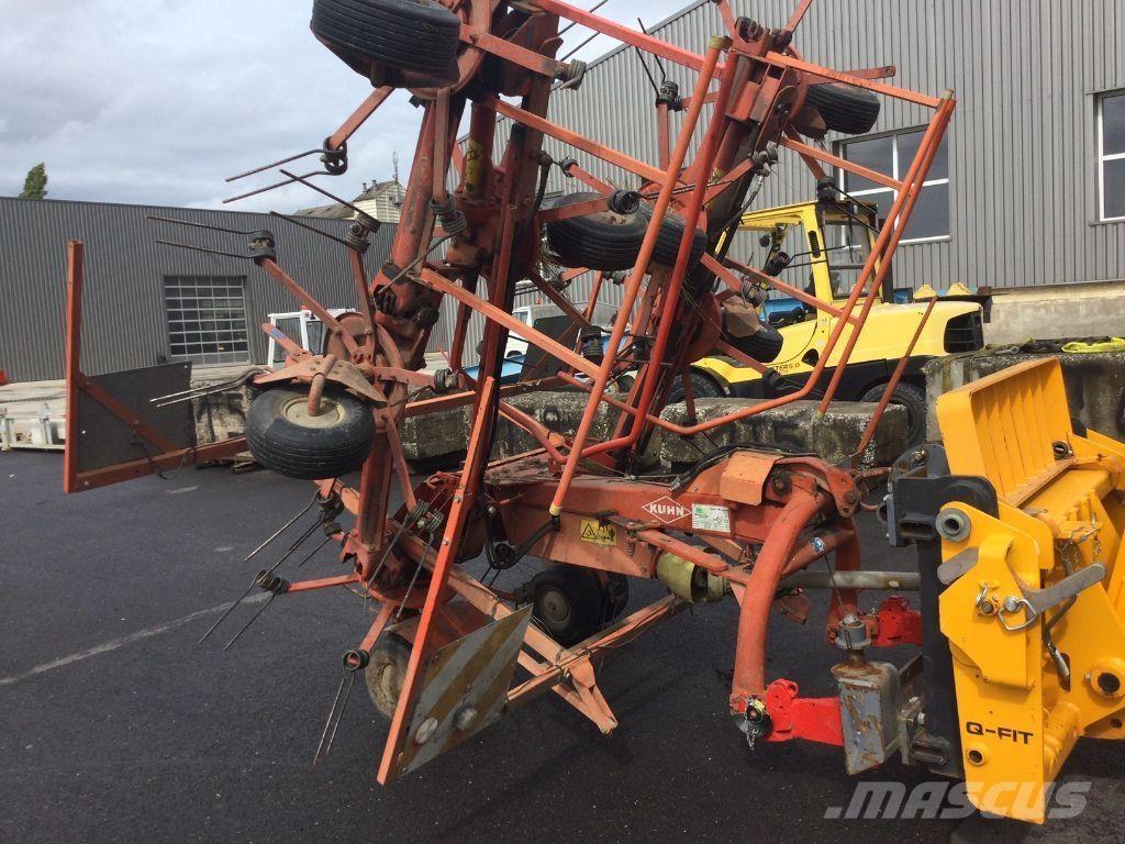 Kuhn GF8501 MH Obracače a zhrabovače sena