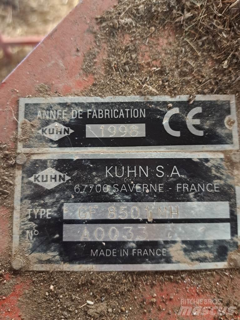 Kuhn GF8501 MH Obracače a zhrabovače sena