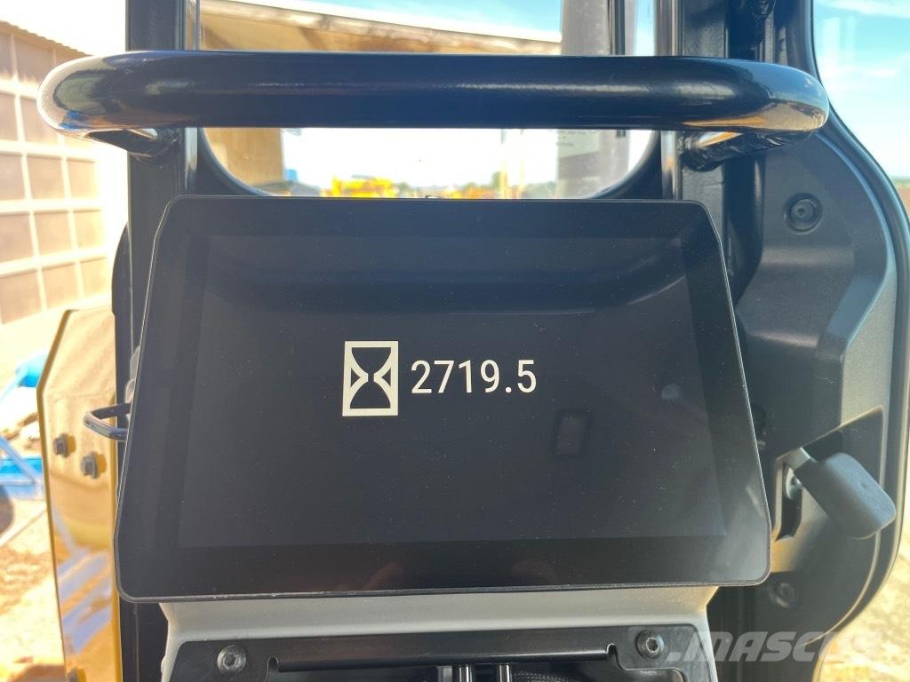CAT D5 - D5 LGP Pásové dozéry