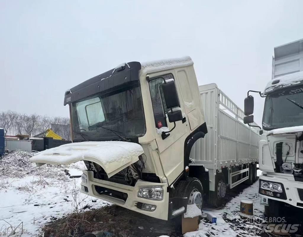 Howo 371 8x4 Sklápače