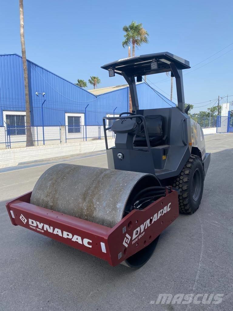 Dynapac CA 1300 D Ťahačové valce