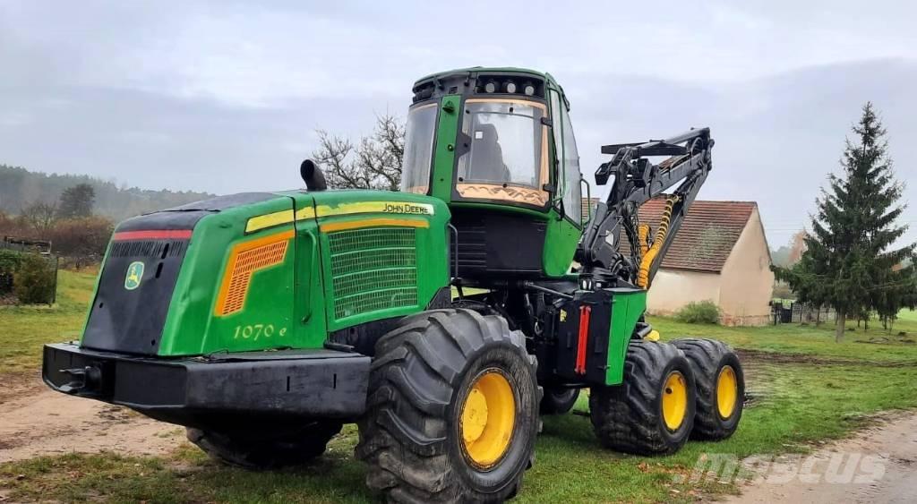 John Deere 1070 E Harvestory