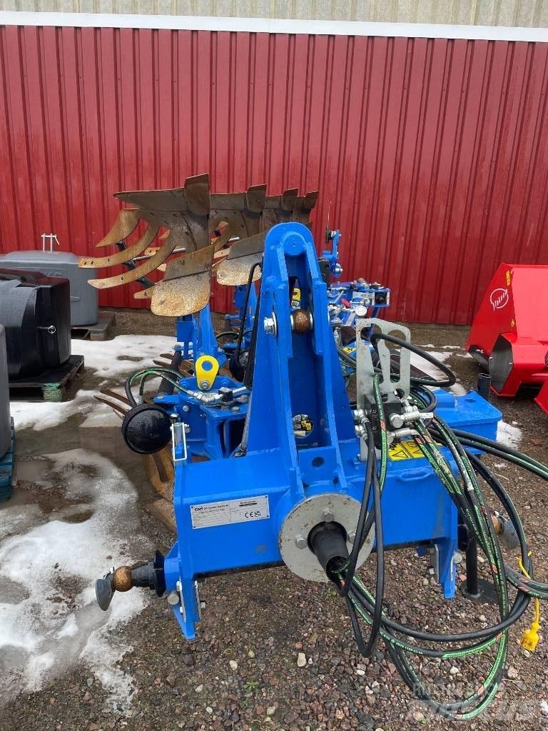 New Holland PHV4875H Dvojstranné pluhy