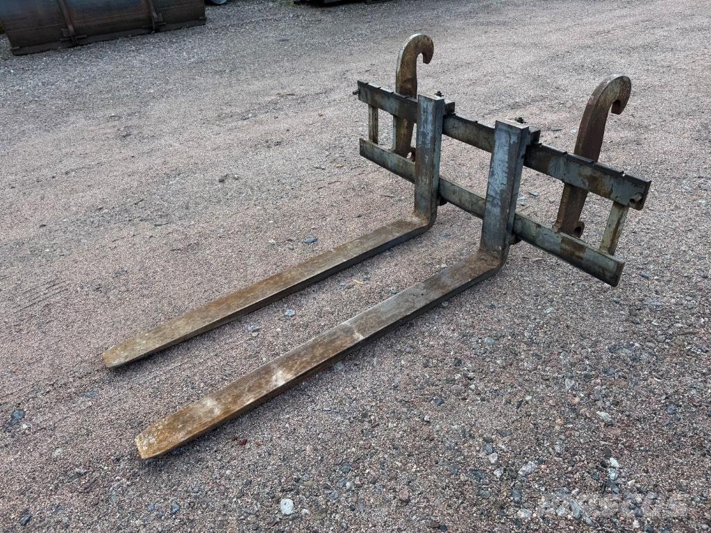 LM Trac 680 Úžitkové vozne