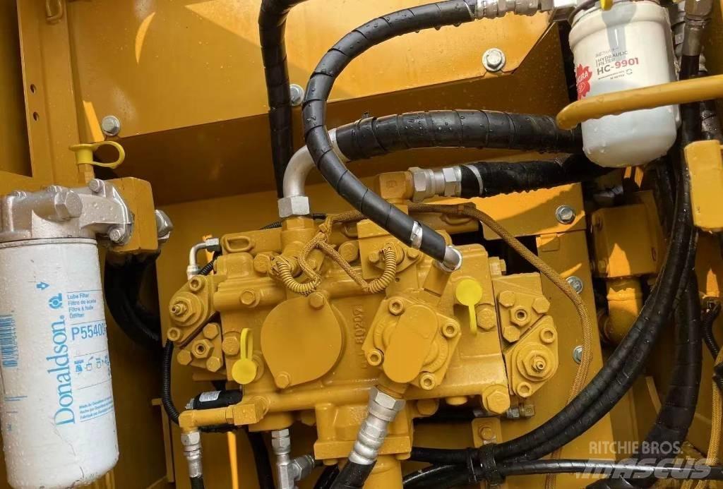 CAT 315 D Pásové rýpadlá