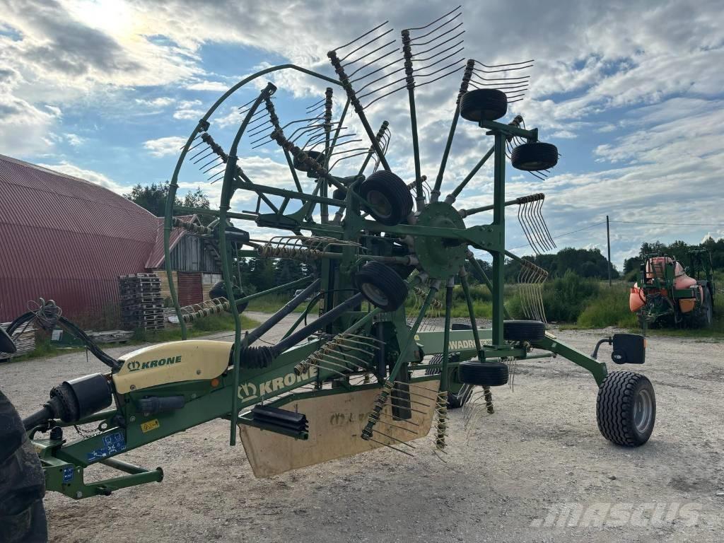 Krone Swadro TC 880 Obracače a zhrabovače sena