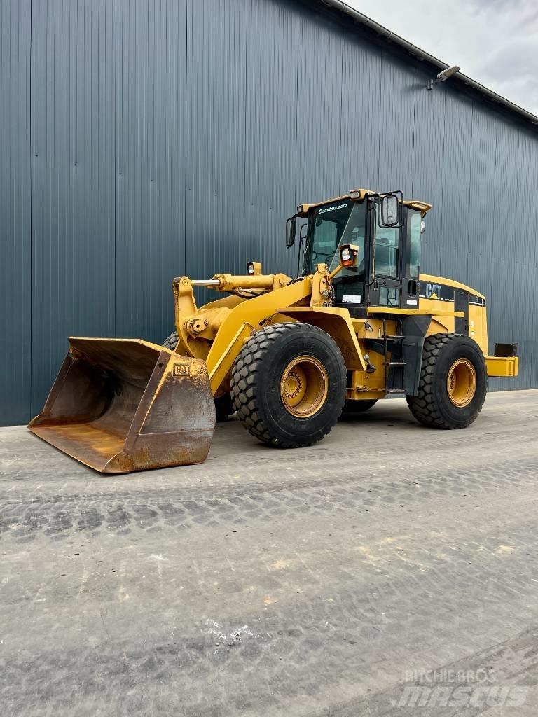 CAT 938G Kolesové nakladače