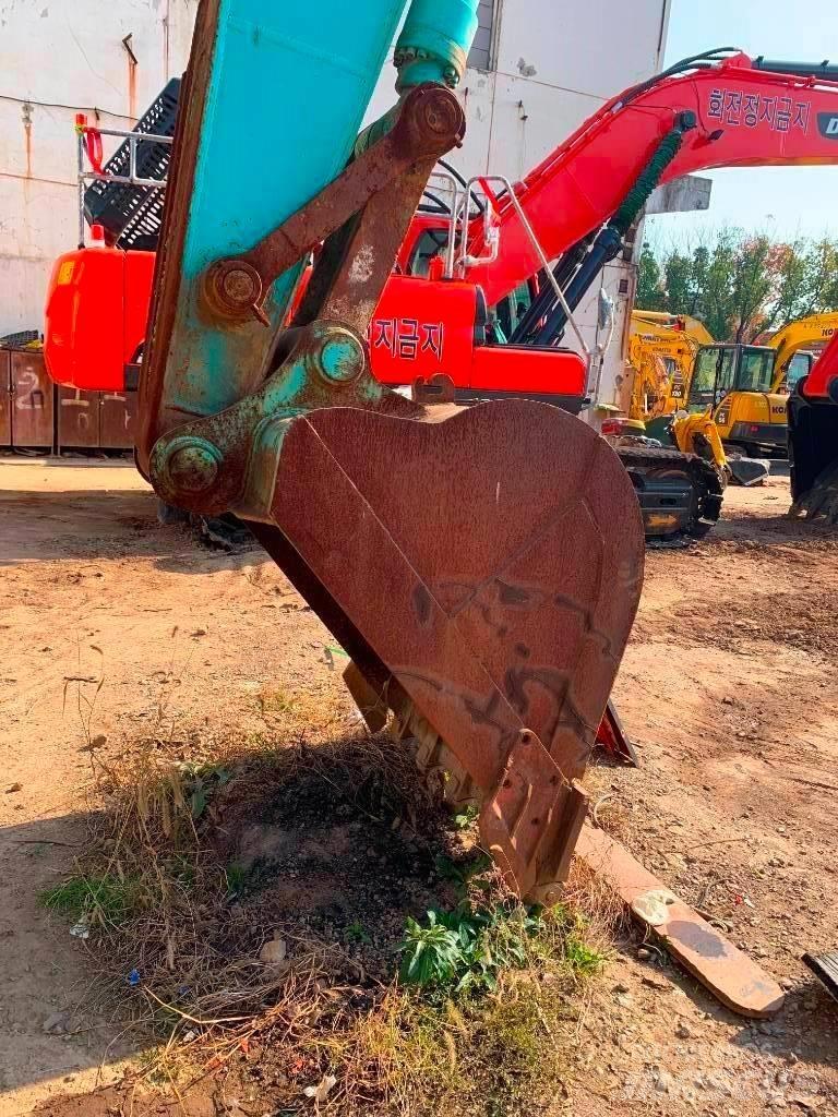 Kobelco SK 210 LC-8 Pásové rýpadlá