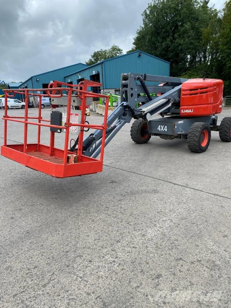 SkyJack SJ 46 AJ Kĺbové plošiny