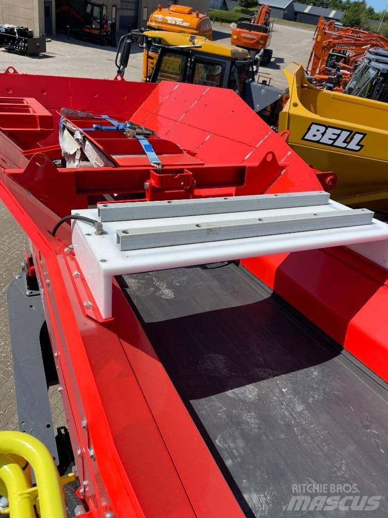Sandvik QH 332 Mobilné drviče