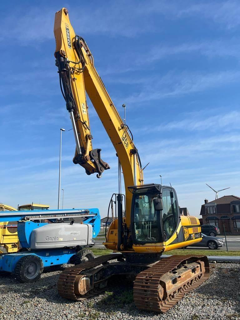 JCB 240NLC Pásové rýpadlá