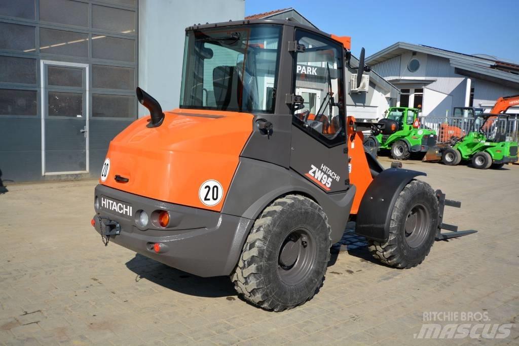 Hitachi ZW 95-6 C Kolesové nakladače