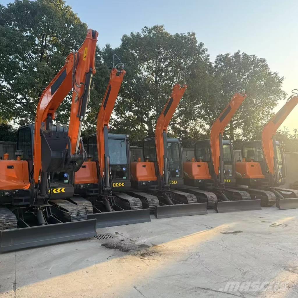 Doosan DX 60 Pásové rýpadlá