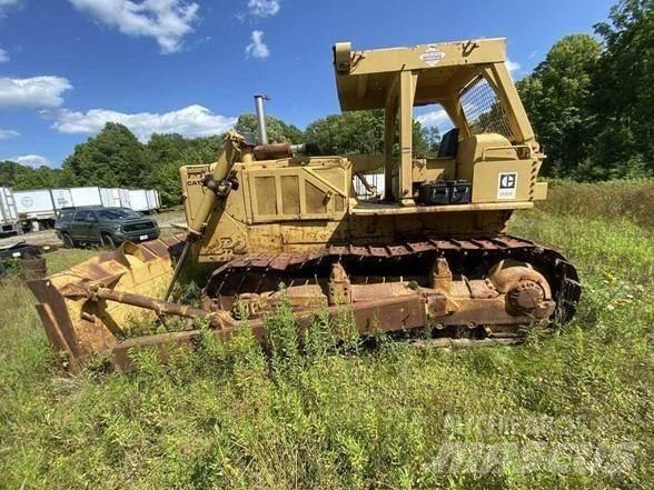 CAT D 8 K Pásové dozéry