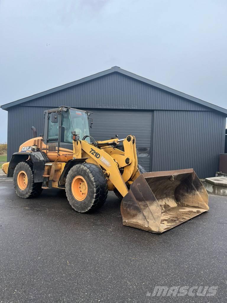 CASE 721 D Kolesové nakladače