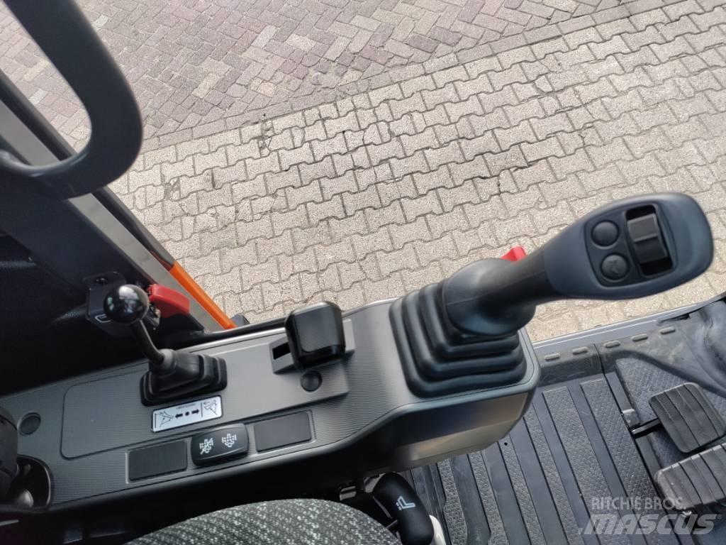 Develon DX100W-7 Kolesové rýpadlá