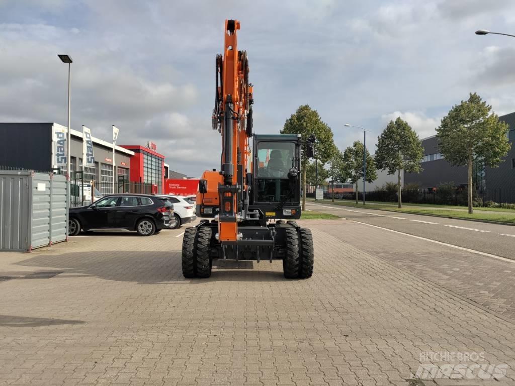 Develon DX100W-7 Kolesové rýpadlá