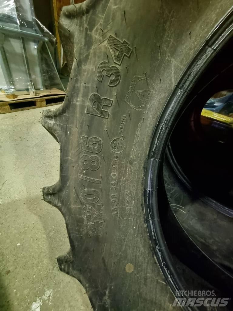 Mitas AC85 Pneumatiky, kolesá a ráfiky