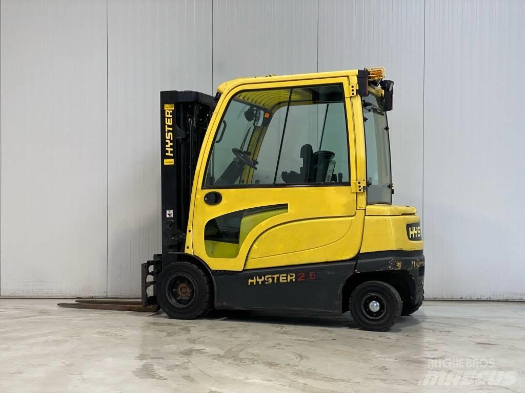 Hyster J2.5XN Akumulátorové vozíky