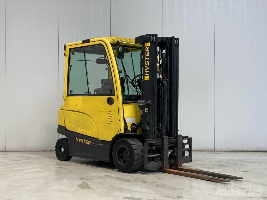 Hyster J2.5XN Akumulátorové vozíky