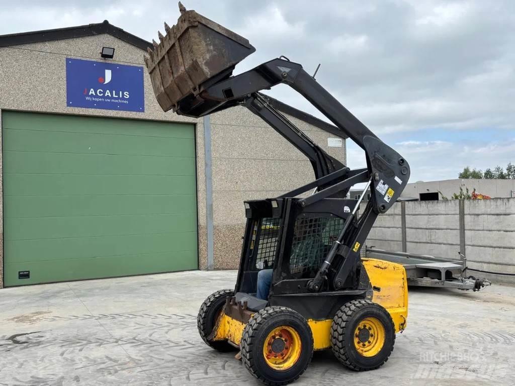 New Holland LS160 Šmykom riadené nakladače