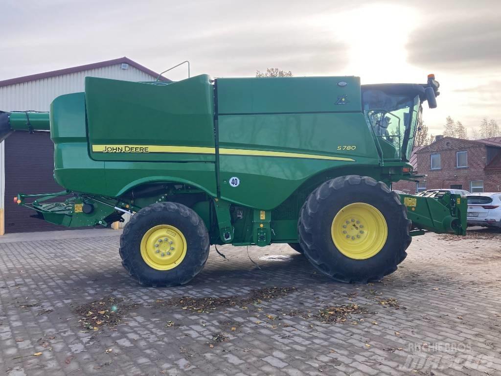John Deere S 780 Kombinované zberacie stroje