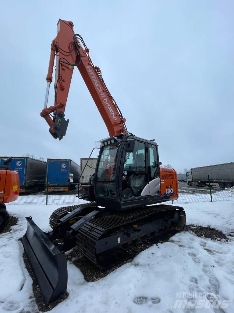 Hitachi ZX 130-6 Pásové rýpadlá