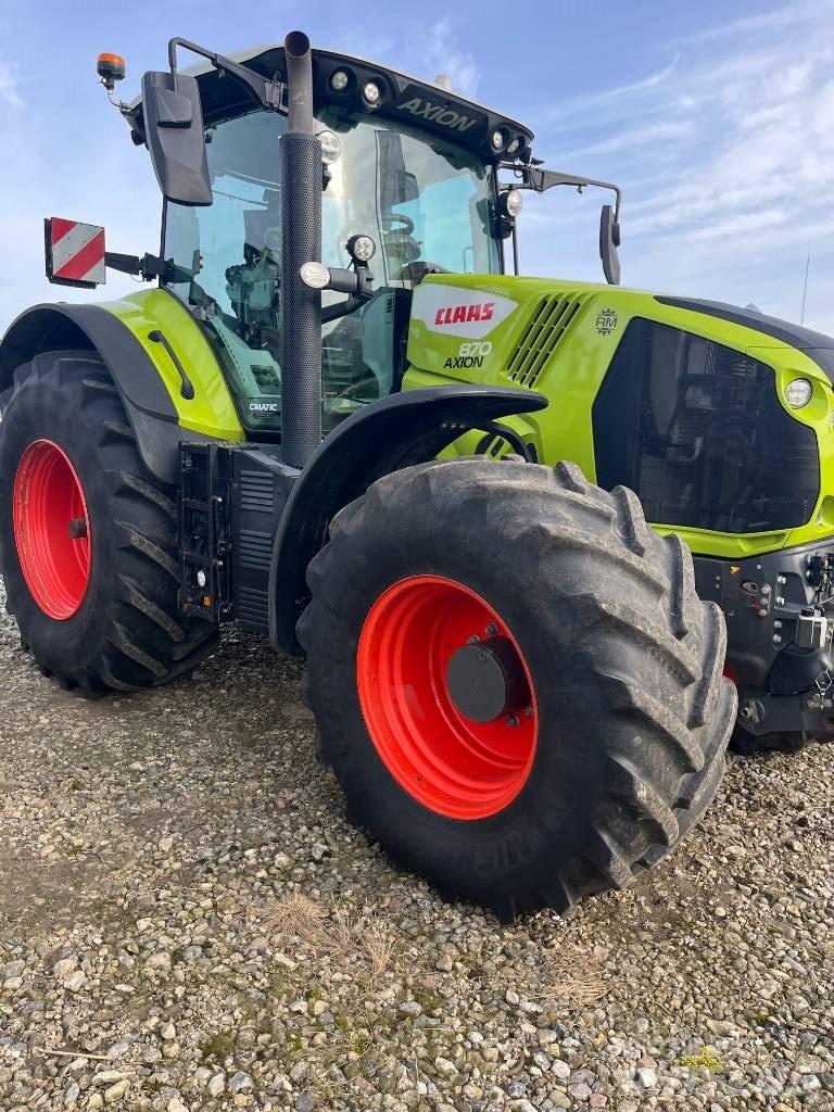 CLAAS AXION 870 Traktory