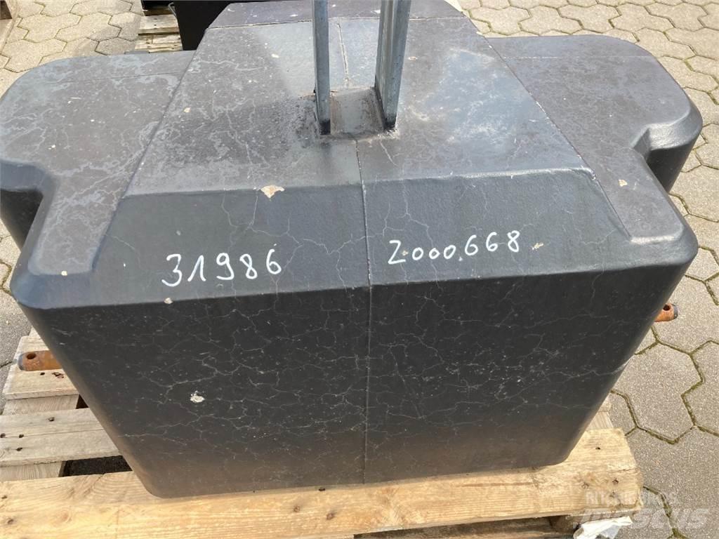  SUER 700 kg Ďalšie príslušenstvo traktorov
