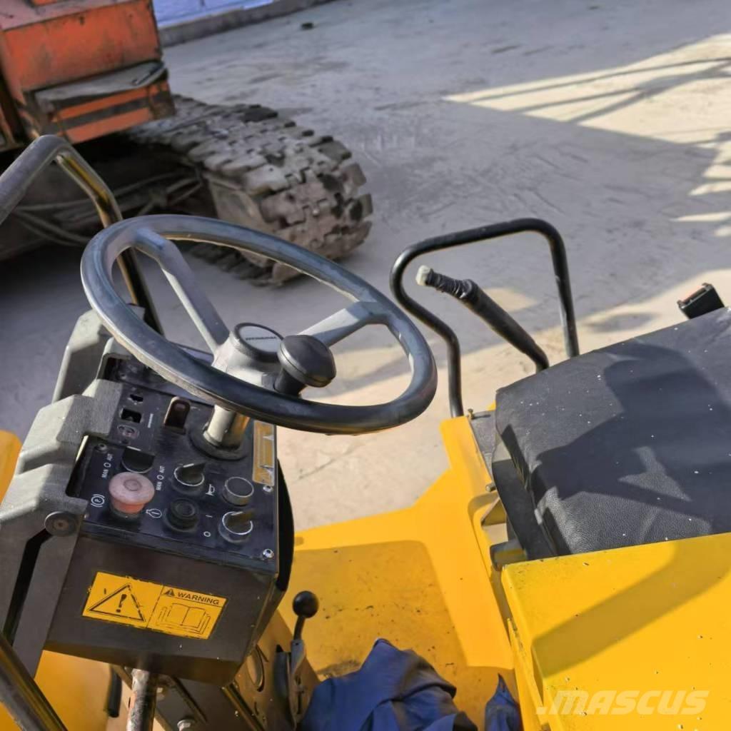 Dynapac CC142 Tandemové valce