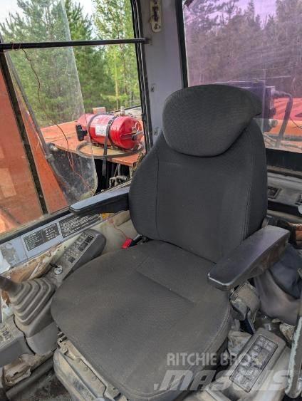 Hitachi EX100M-2 Pásové rýpadlá