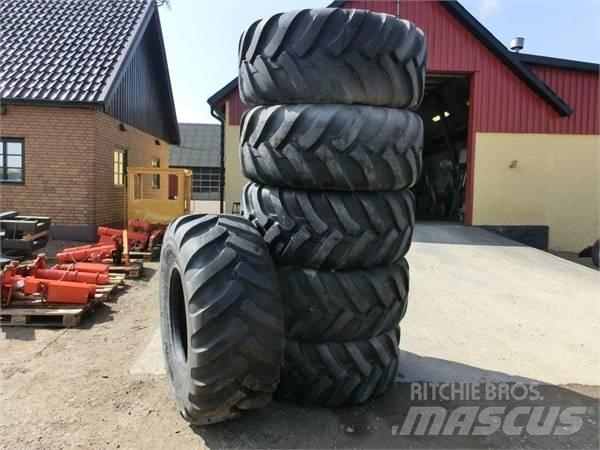 Trelleborg Twin 428 Pneumatiky, kolesá a ráfiky