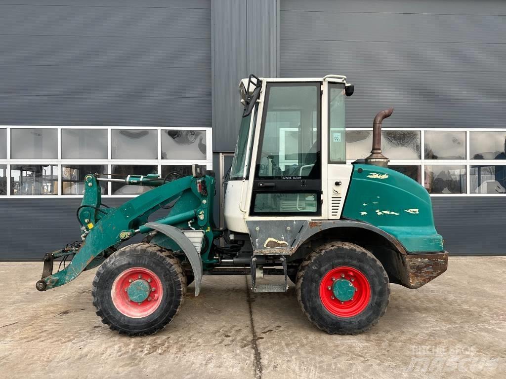 Liebherr L 506 Kolesové nakladače