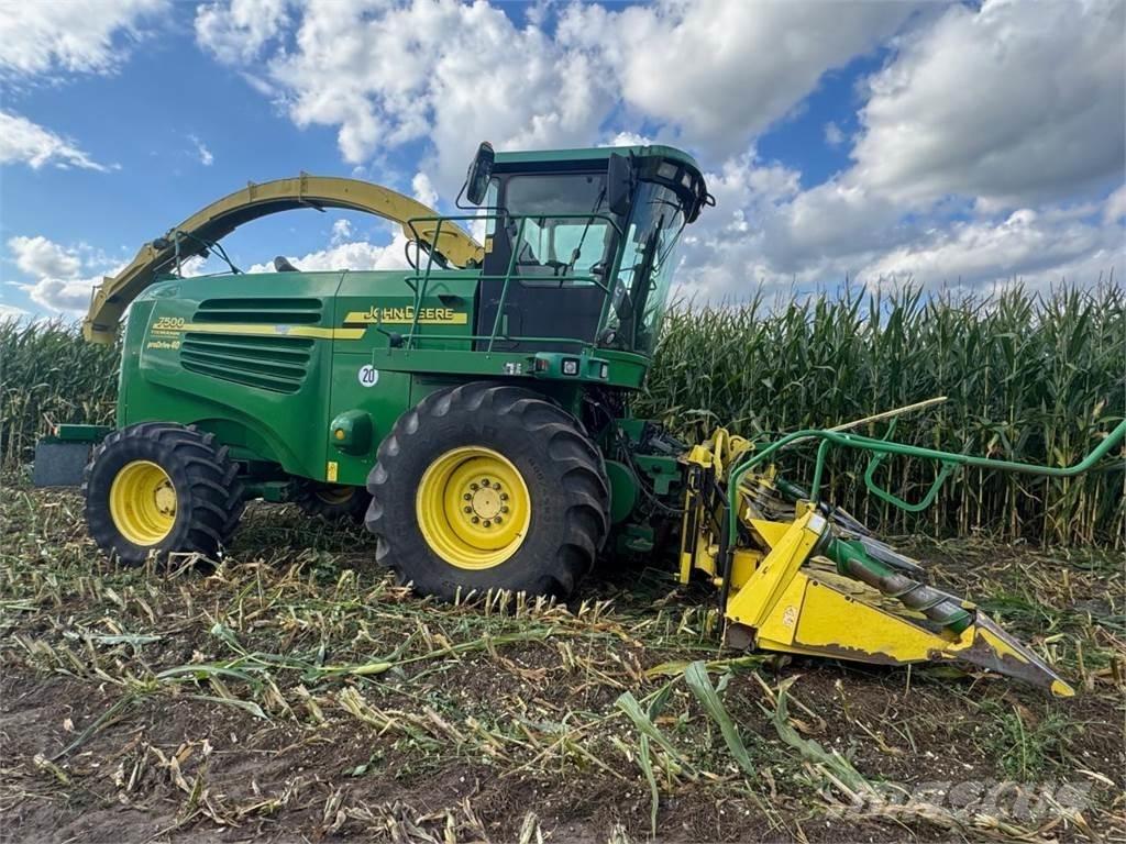 John Deere 7400 Samochodné kosačky