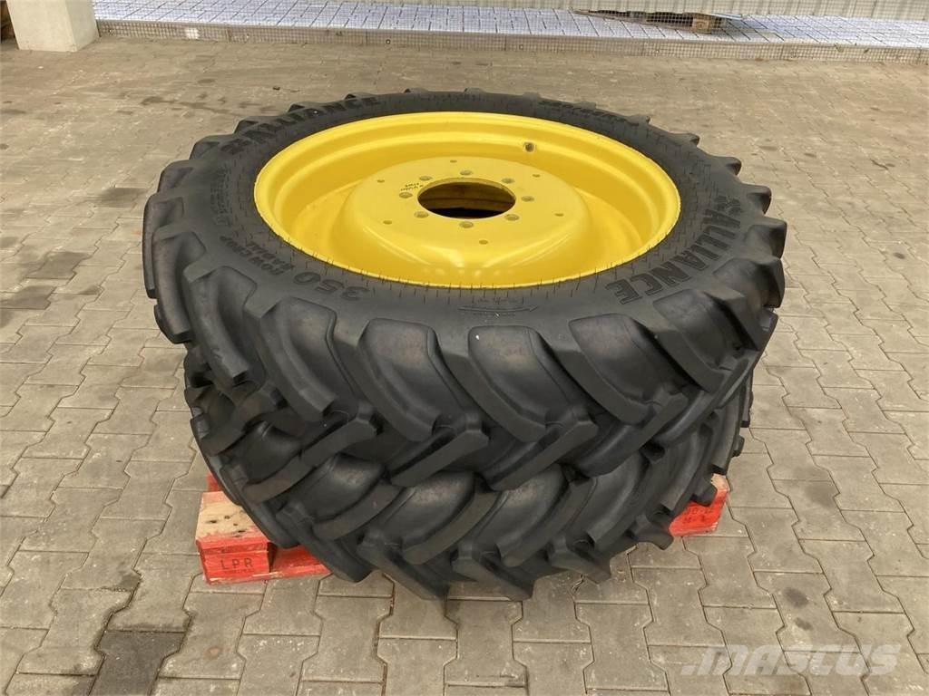 Alliance 320/85R34 Pneumatiky, kolesá a ráfiky