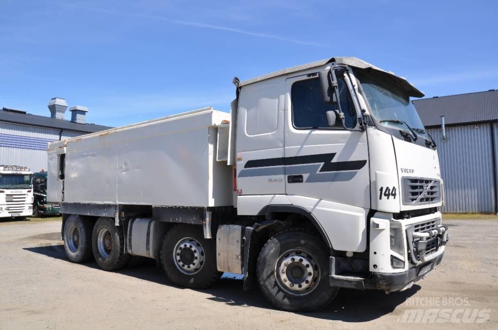 Volvo FH16 550 8X4 Sklápače