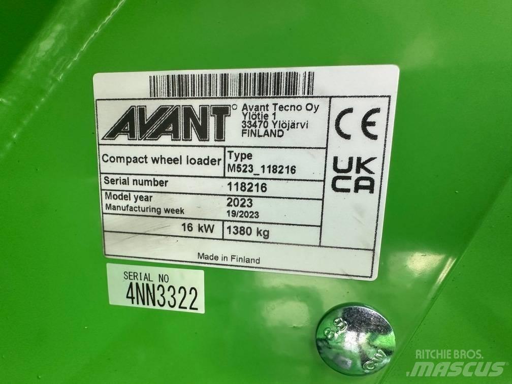 Avant 523 Viacúčelové nakladače