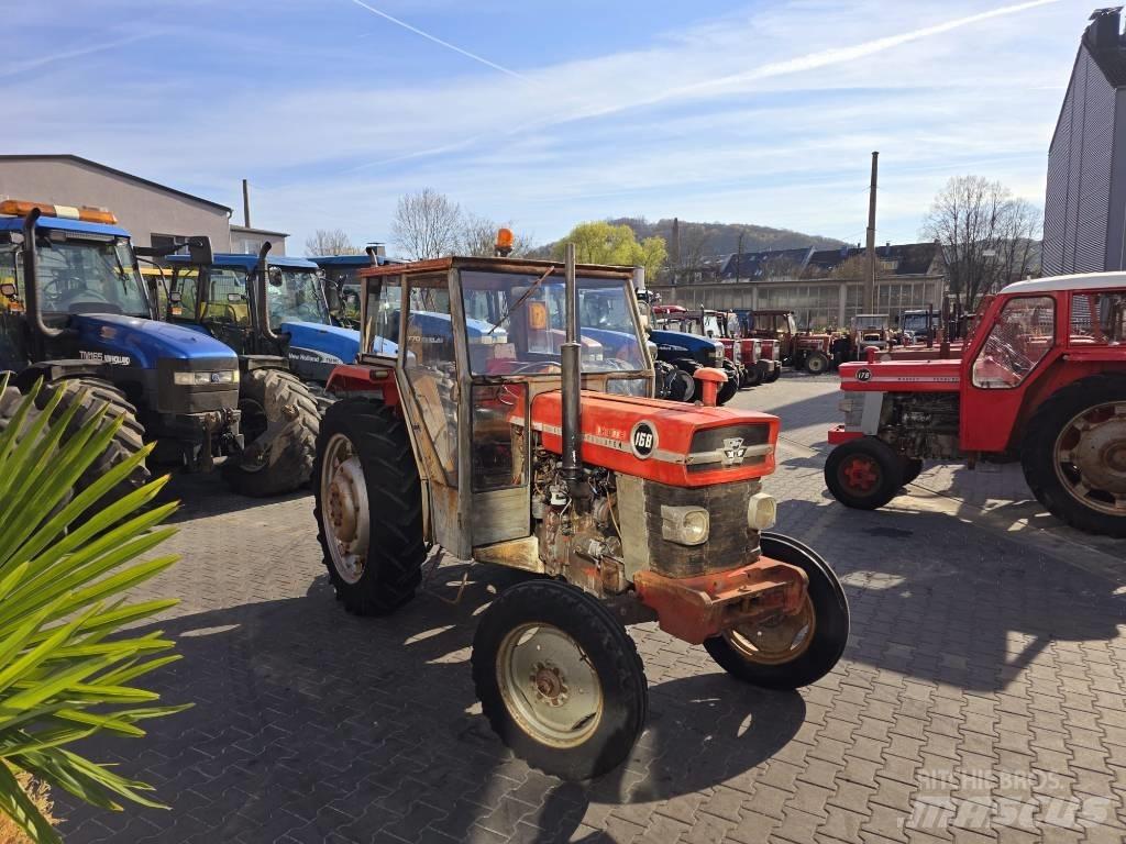 Massey Ferguson 168 Traktory