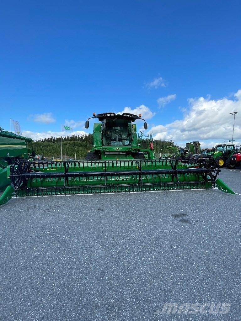John Deere T 550 Kombinované zberacie stroje