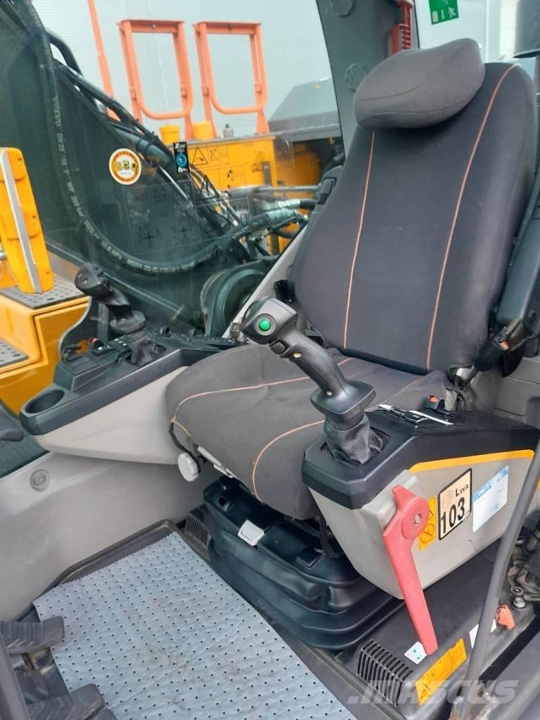 Volvo EC250EL Pásové rýpadlá