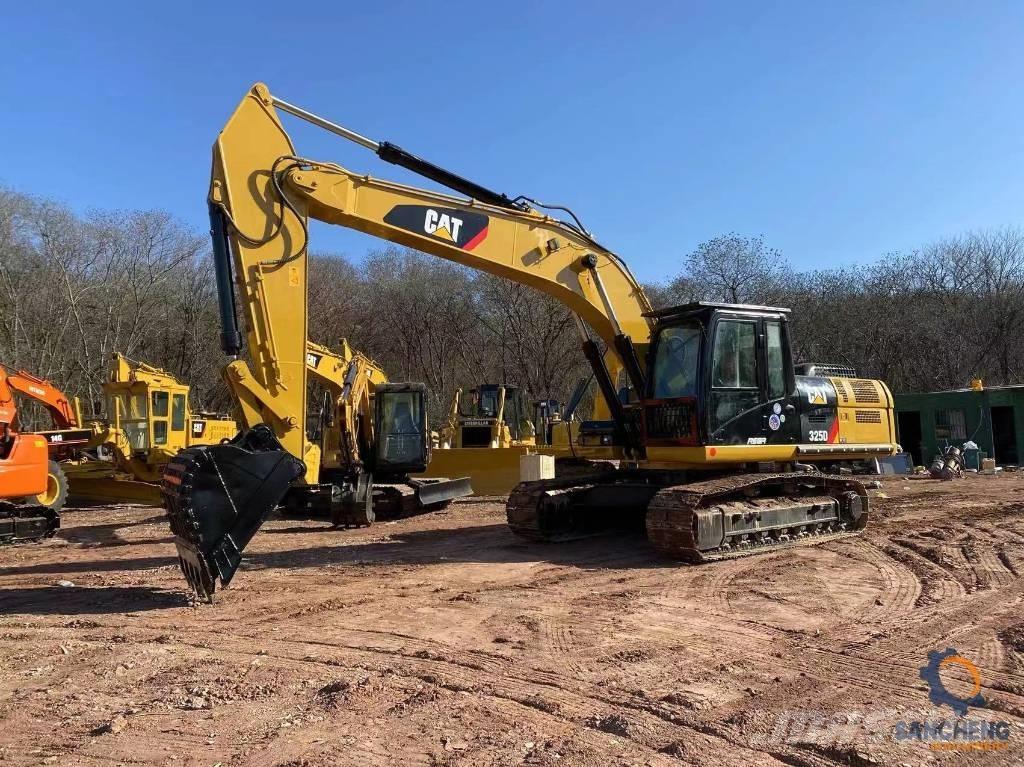 CAT 325 D Pásové rýpadlá